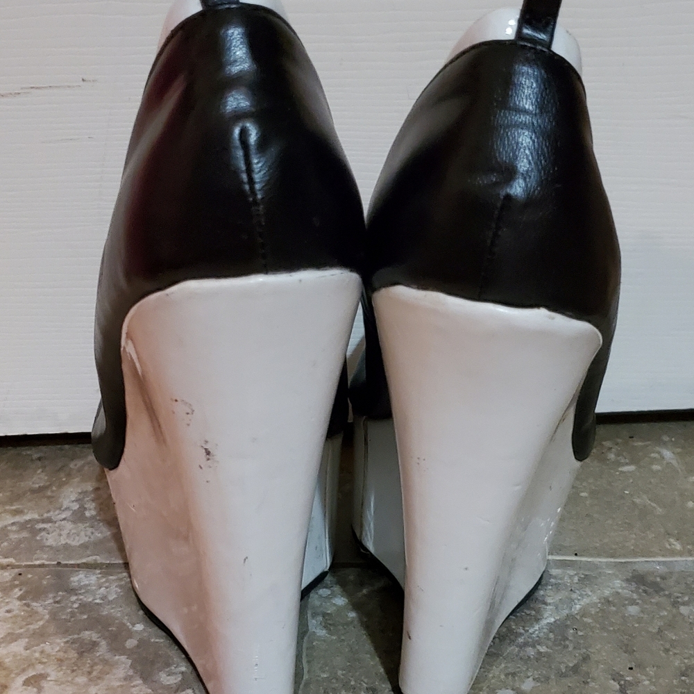 Wedges - Picture 3 of 4